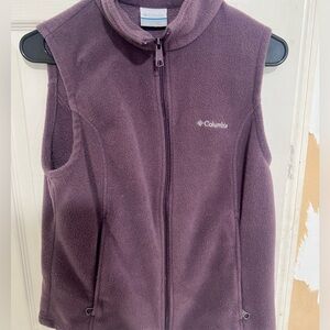 Columbia vest